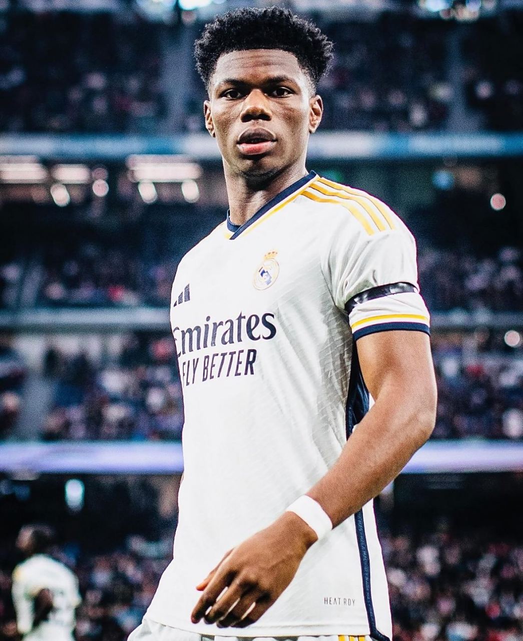 爱游戏APP-包含阿尔梅里亚客场不利，球队缺乏必要表现进攻建设的词条