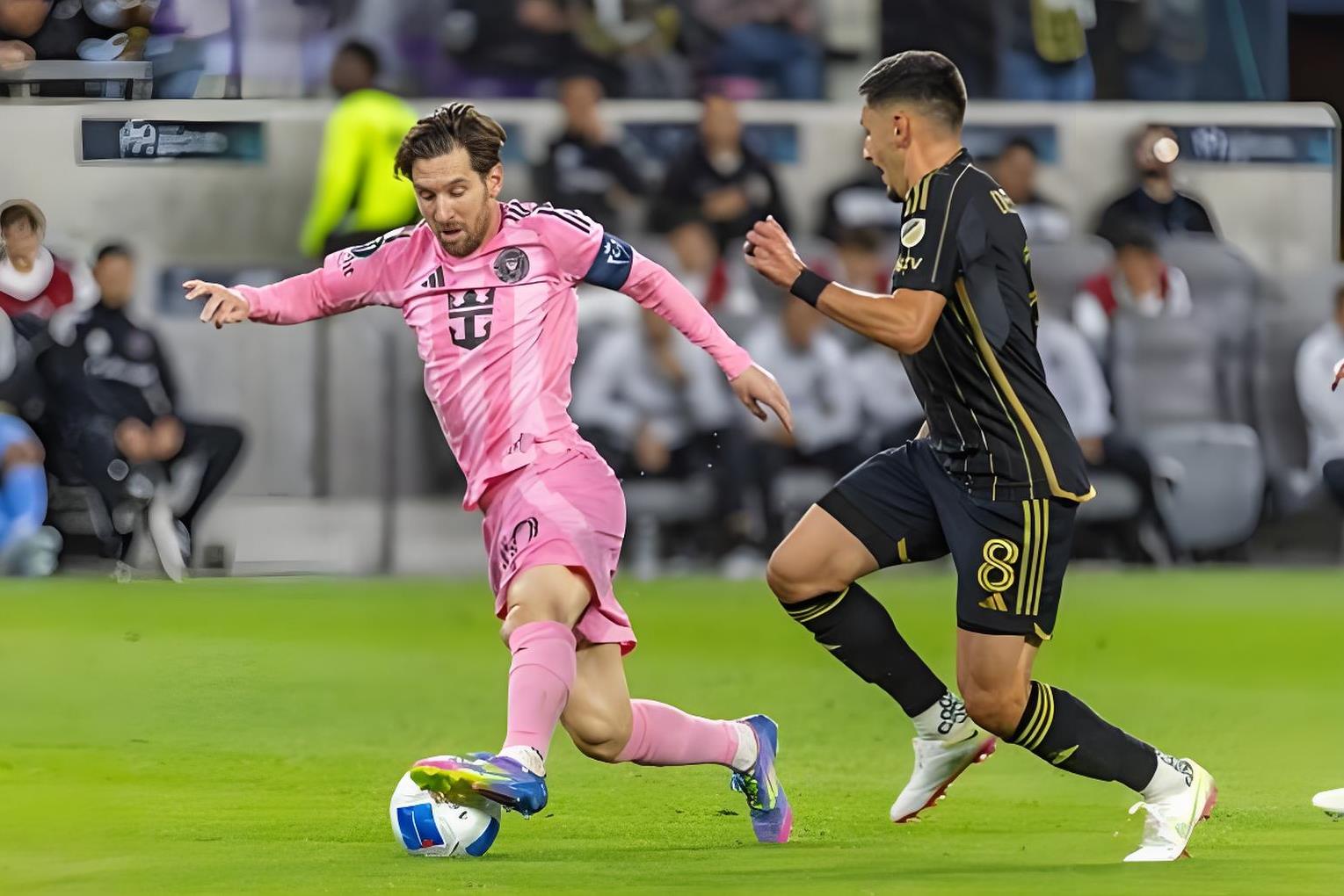 爱游戏体育官网-博洛尼亚客场告负，糟糕表现引发球队危机的简单介绍