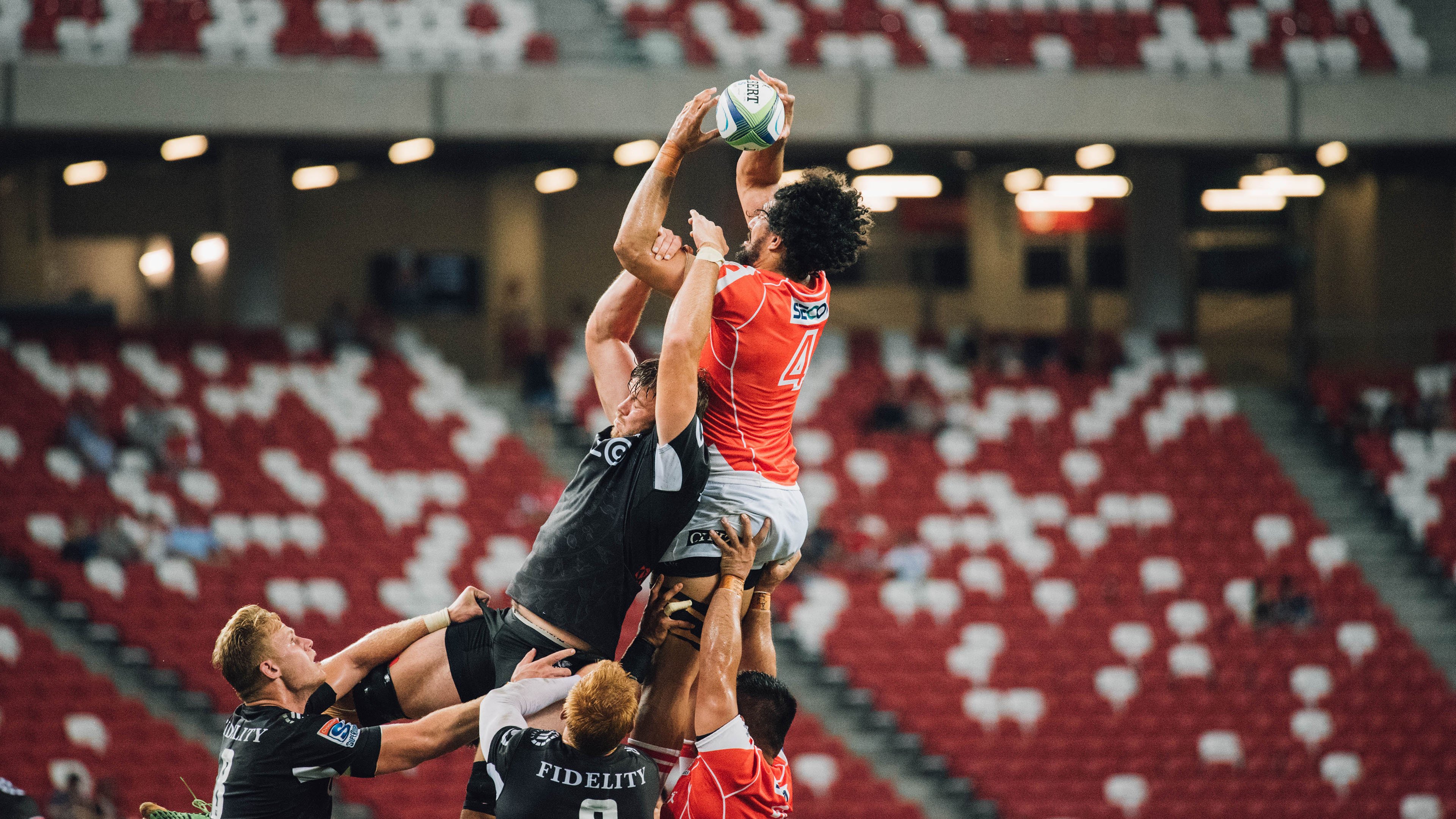 太阳战术压制公牛,库里在焦点战证明自己